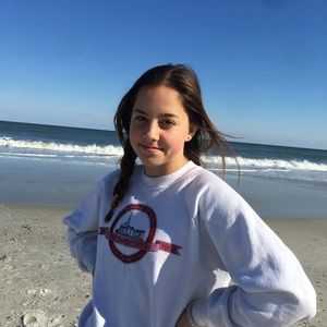 Meet your Posher, Olivia